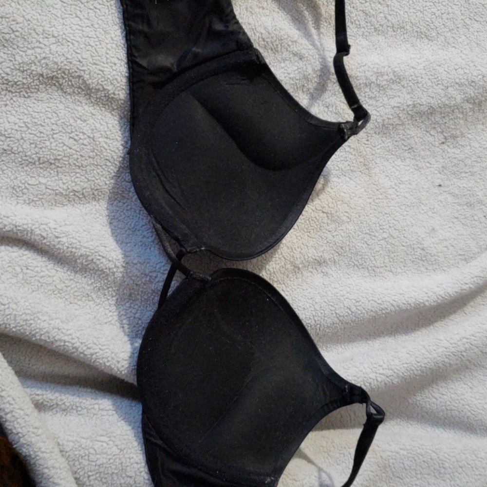 Bombshell plunge bra